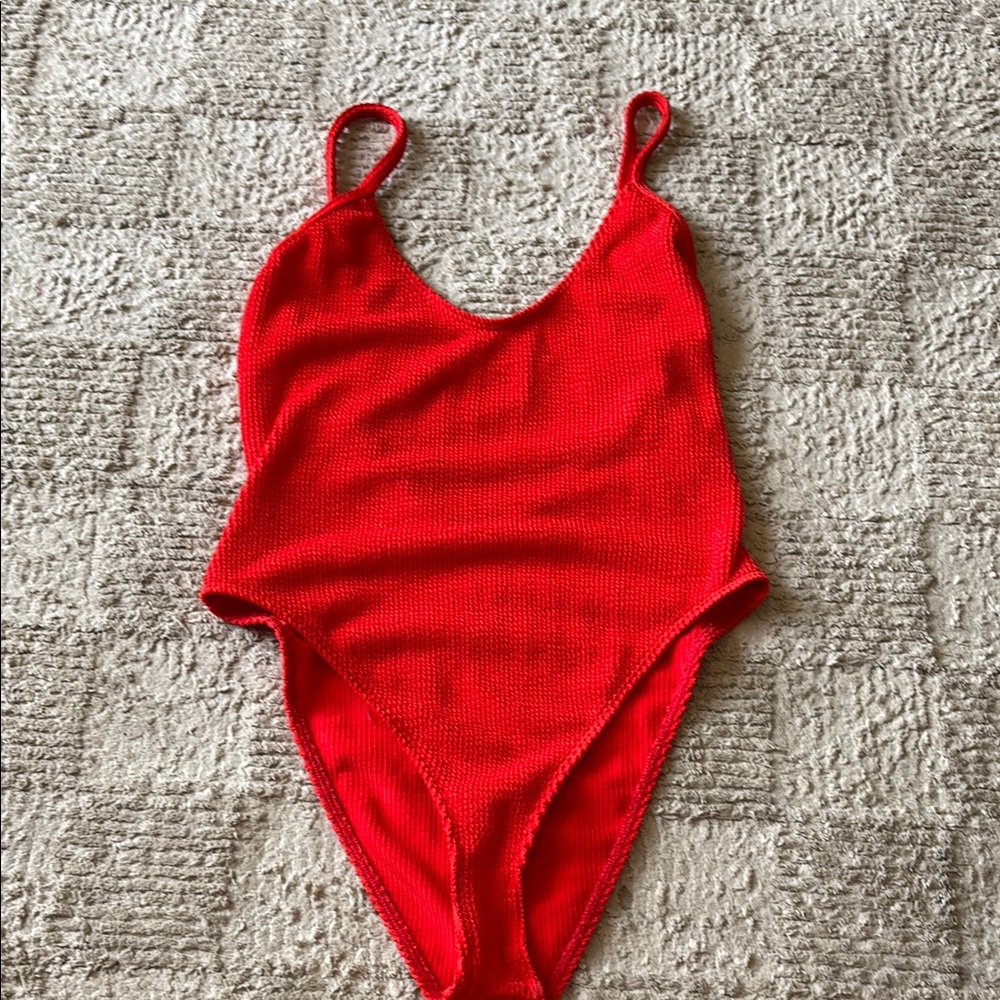 Good American Crinkle One-Piece Swimsuit